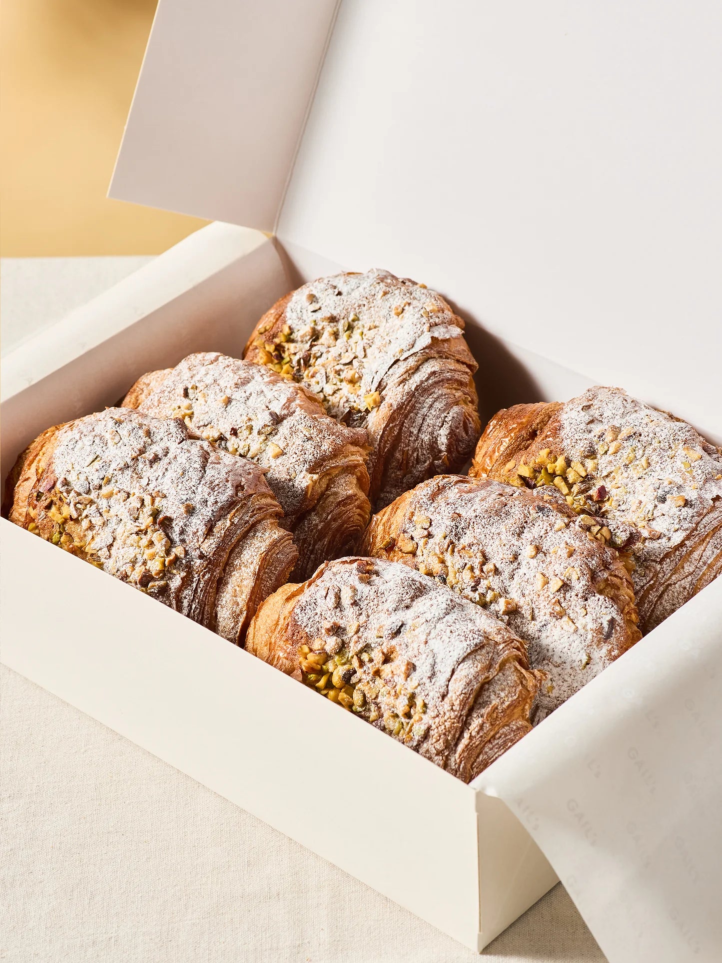 6 Pistachio & Chocolate Croissants