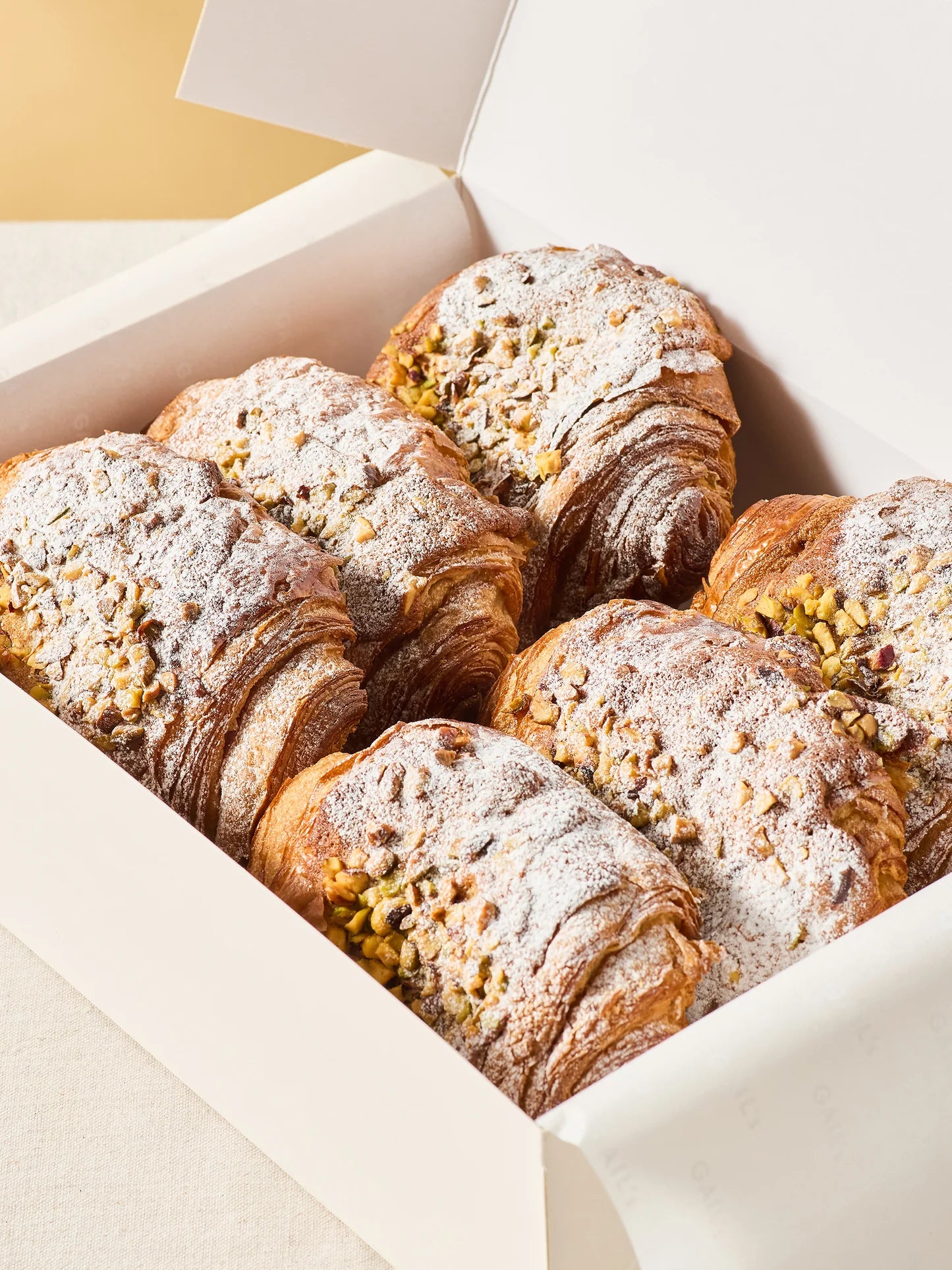 6 Pistachio & Chocolate Croissants